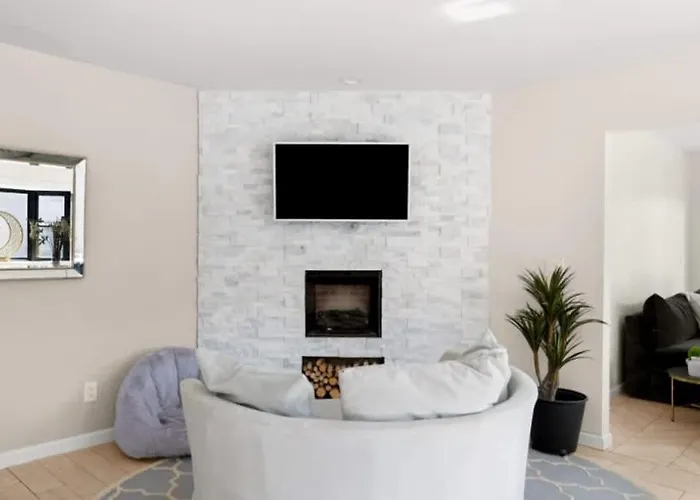 Stylish 4br With Pool & Fireplace * Scottsdale